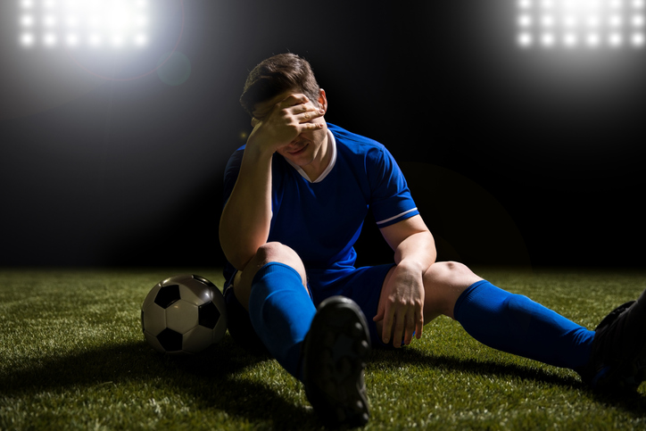 サッカーにおけるノッキングとは ノッキングはしてしまった後が重要 Sposhiru Com